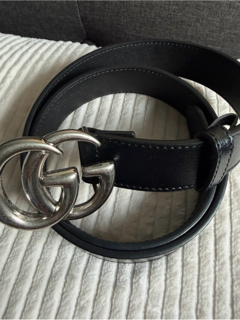 Gucci Black Leather Belt with Double G Silver Buckle